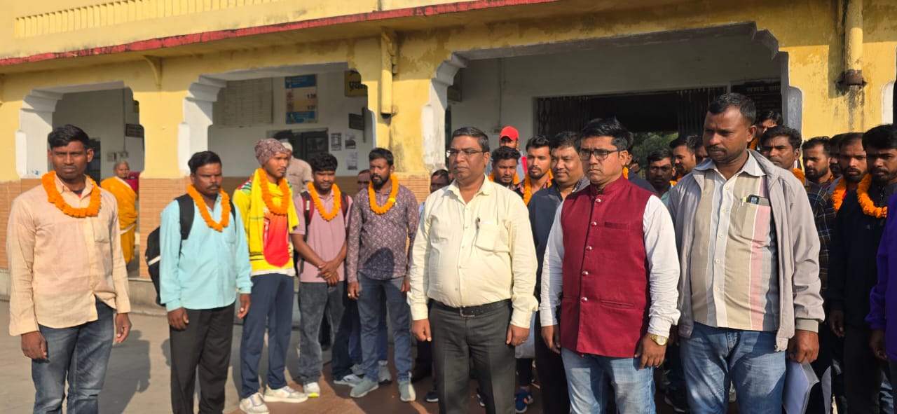 प्रवासी कामगार की तस्वीर प्रवासी कामगार की तस्वीर