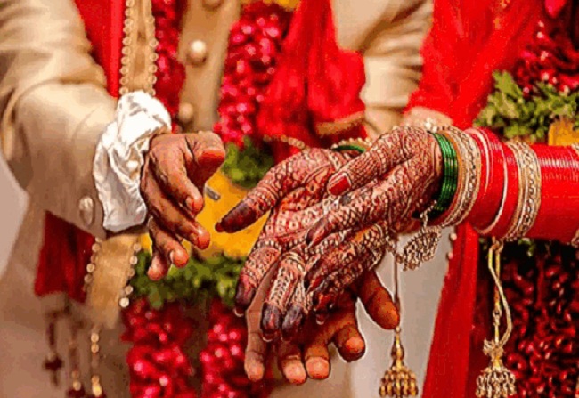 विवाह (प्रतीकात्मक तस्वीर)