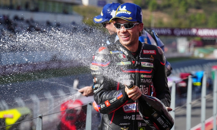 मार्को बेज़ेकी (अप्रीलिया रेसिंग)