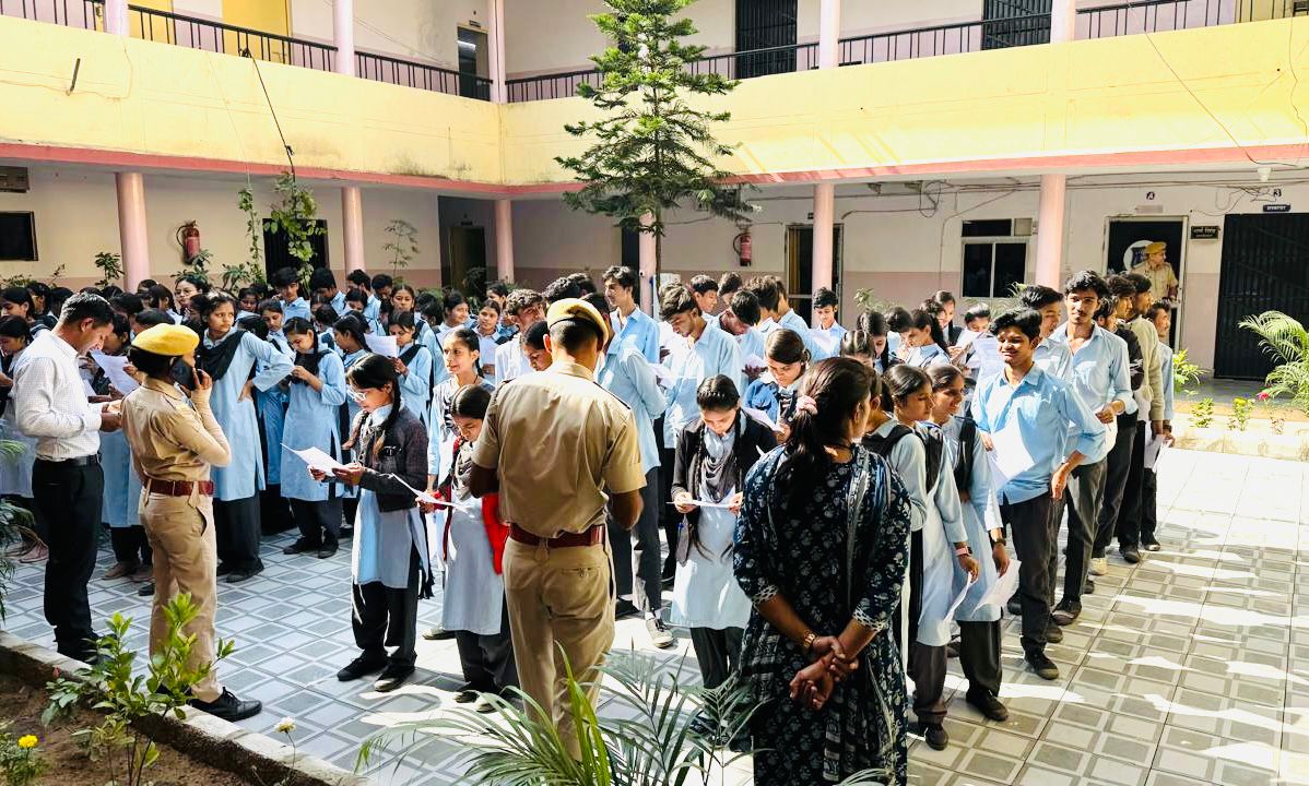 युवा पीढ़ी को पुलिसिंग से जोड़ने की पहल