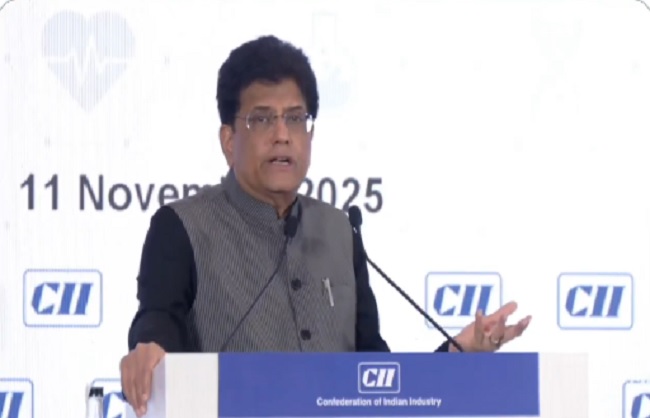 सीआईआई के वार्षिक स्वास्थ्य शिखर सम्मेलन को संबोधित करते हुए पीयूष गोयल