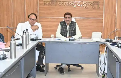 बूथ लेवल अधिकारी निलंबित बूथ लेवल अधिकारी निलंबित