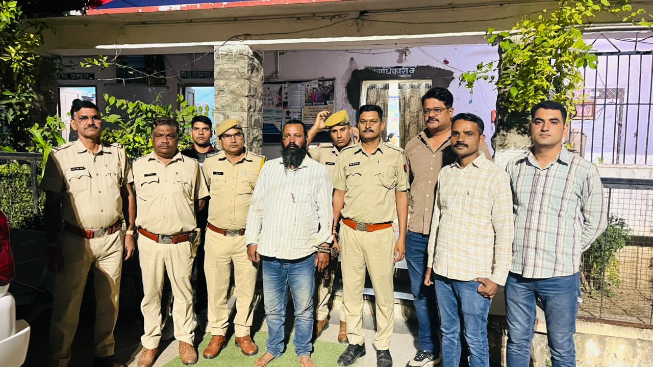 चित्तौड़गढ़ पुलिस ने व्यवसाई की हत्या के मामले में आरोपित गिरफ्तार।
