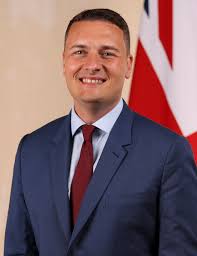 ब्रिटेन के स्वास्थ्य मंत्री वेस स्ट्रिटिंग