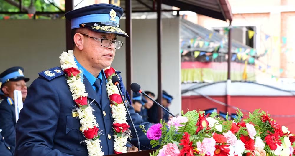 नेपाल के निवर्तमान पुलिस प्रमुख कुबेर चन्द्र खापुंग