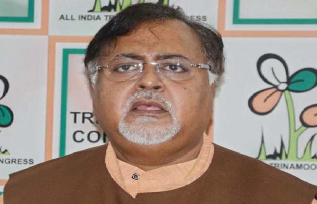 पूर्व शिक्षा मंत्री और तृणमूल कांग्रेस के निलंबित नेता पार्थ चटर्जी पूर्व शिक्षा मंत्री और तृणमूल कांग्रेस के निलंबित नेता पार्थ चटर्जी