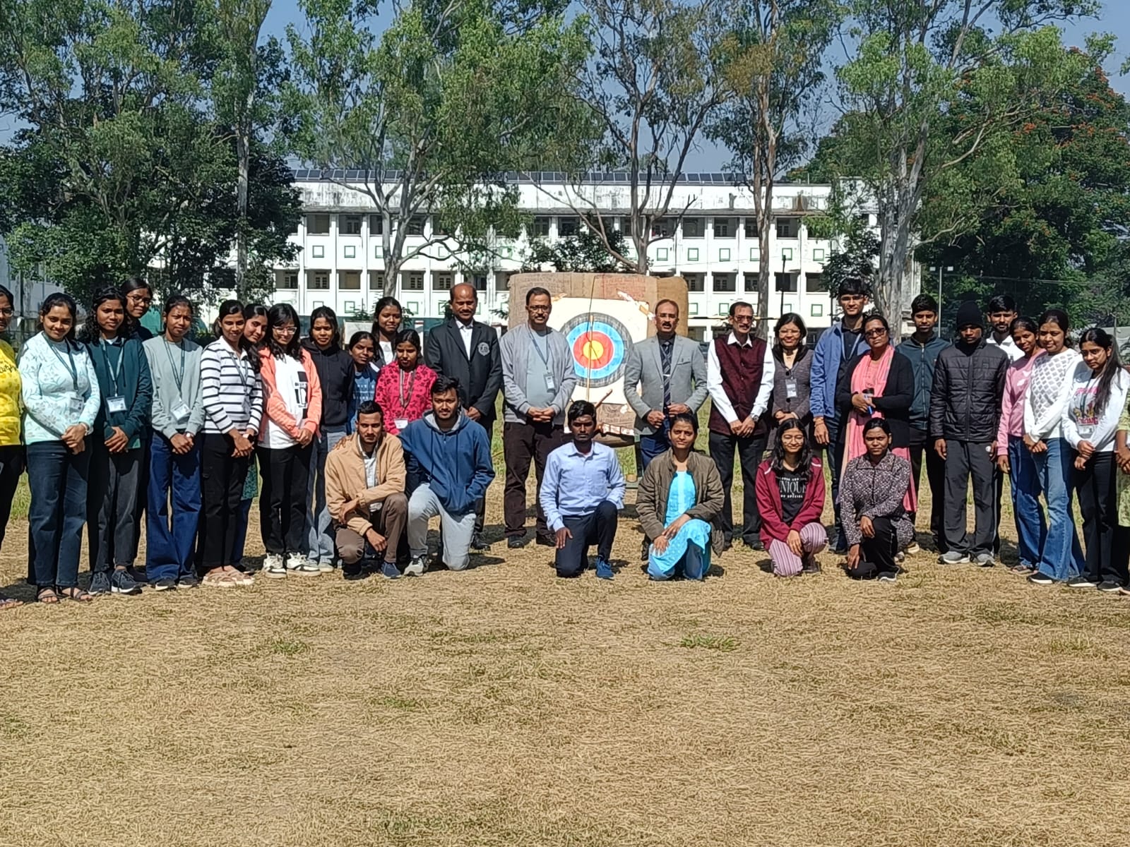 प्रतियोगिता में शामिल प्रतिभागी