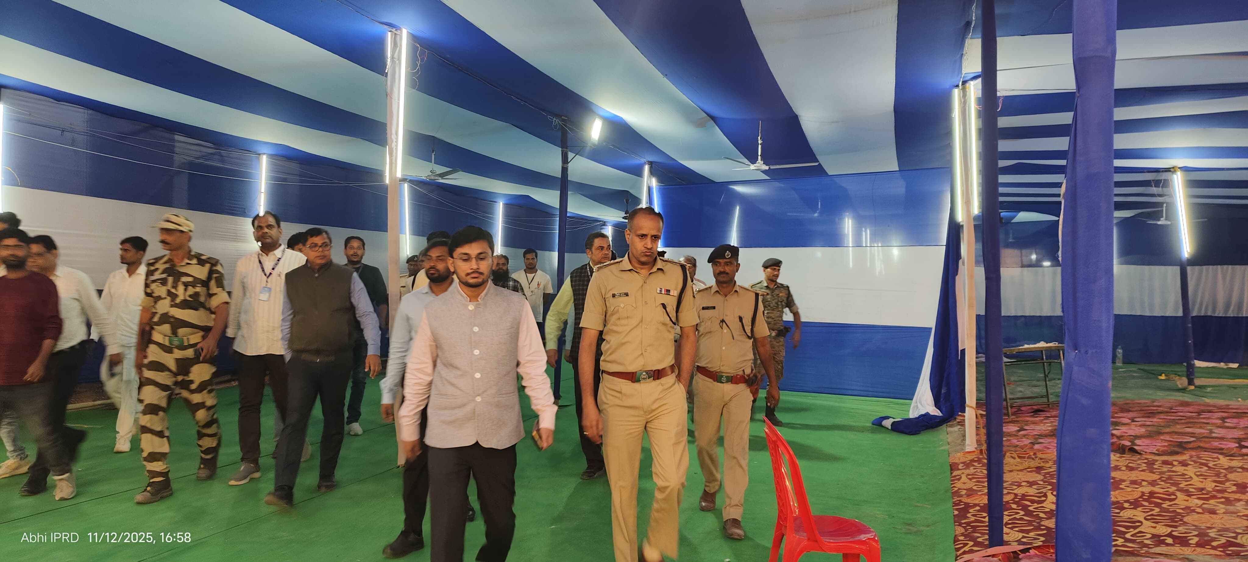 मतगणना स्थल पर डीएम एसएसपी