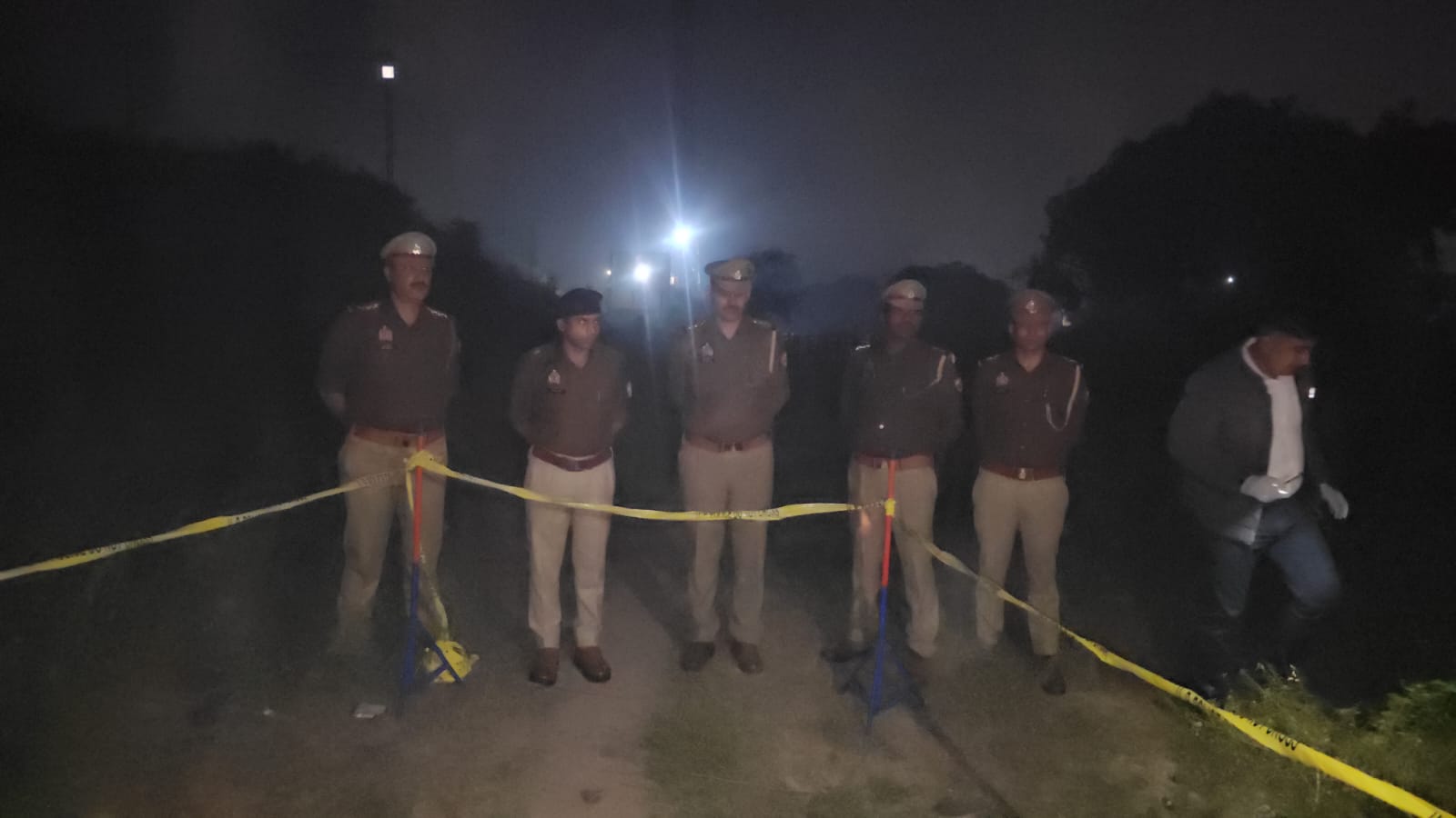 मौके पर पुलिस