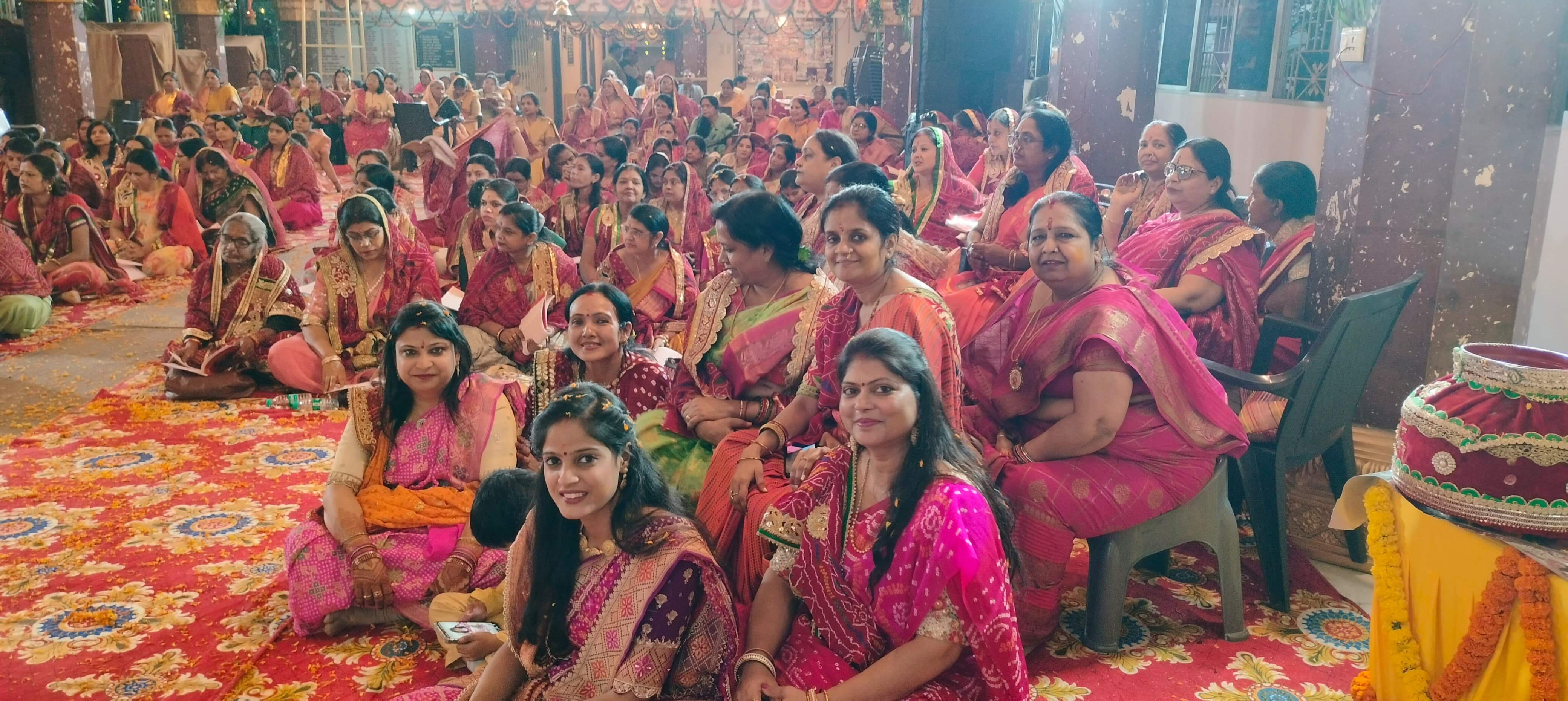 कार्यक्रम में शामिल लोग