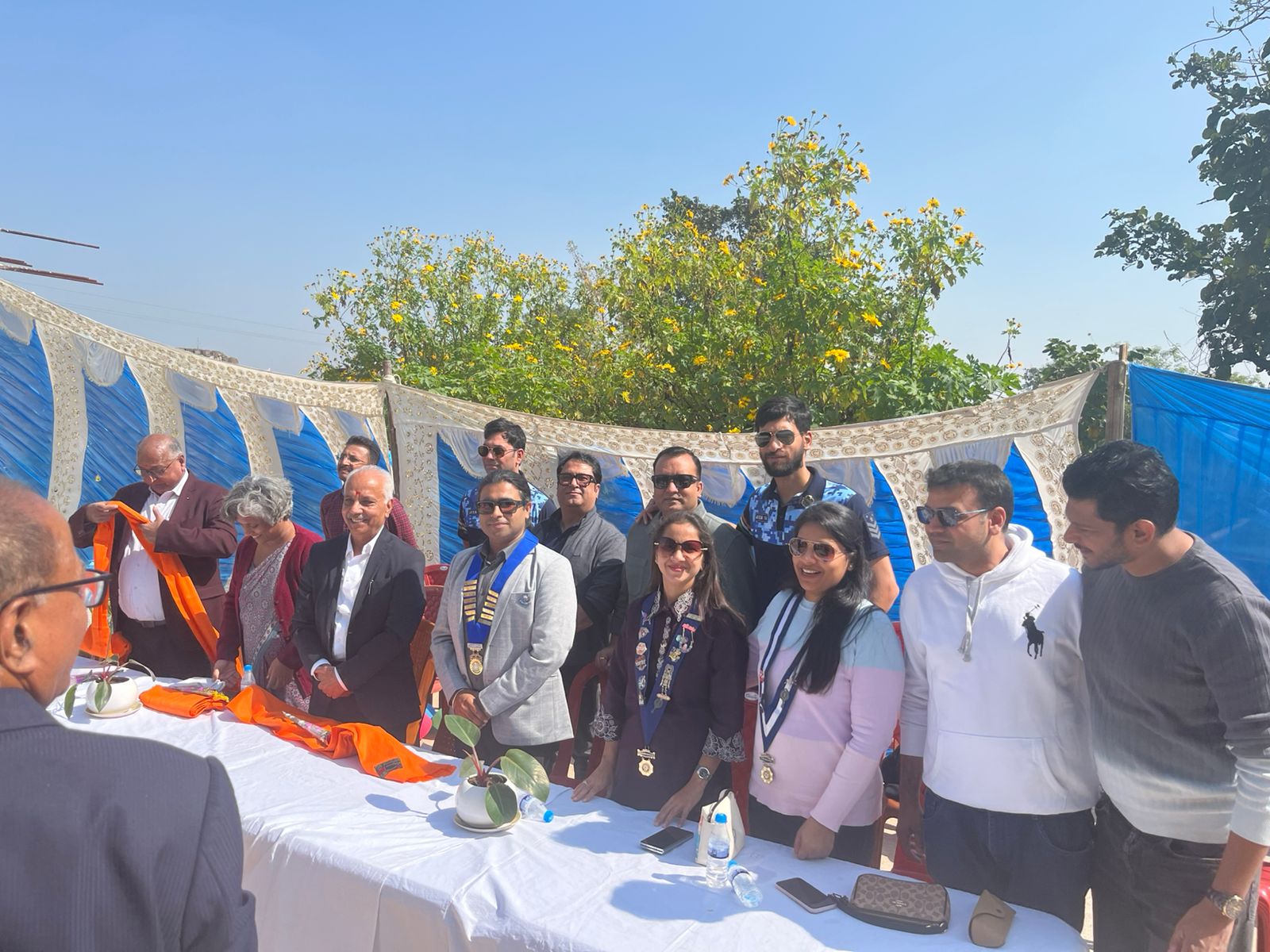 कार्यक्रम में  जुटे संस्‍था के पदाधिकारीगण समेत अन्‍य