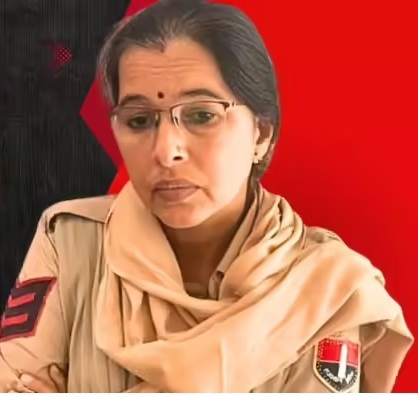 भ्रष्टाचार में पुलिस कर्मी पकड़ा गया भ्रष्टाचार में पुलिस कर्मी पकड़ा गया