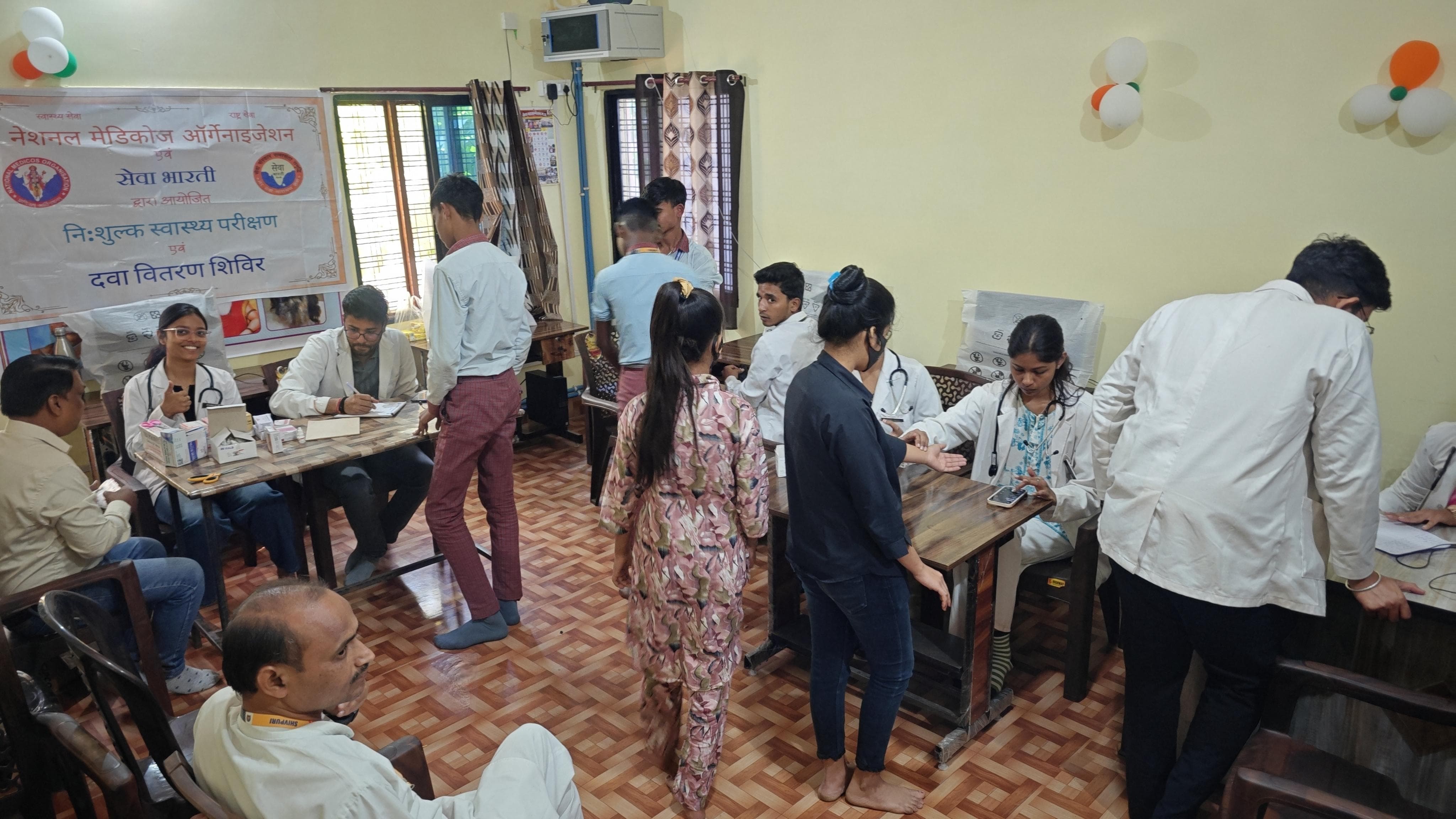 भगवान बिरसा मुंडा 150वी जयंती पर 15 स्थानों पर स्वास्थ्य शिविर लगा