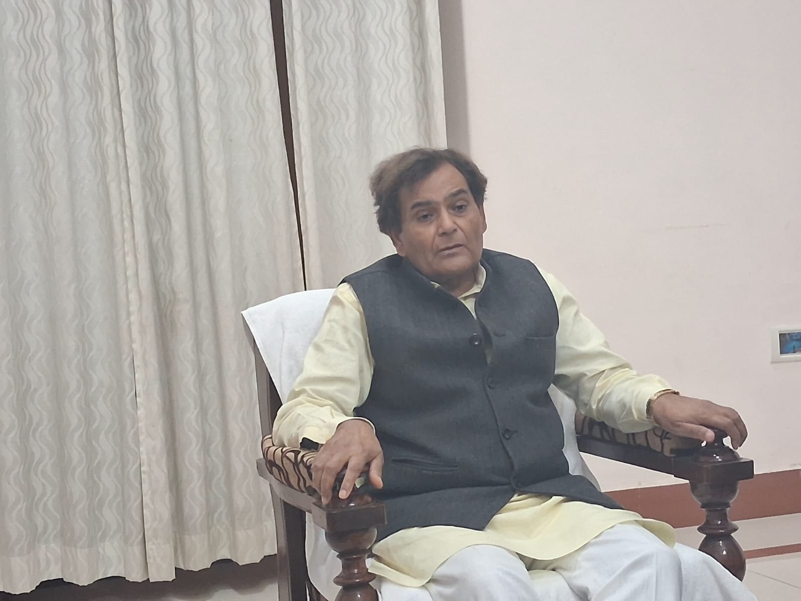 पूर्व अध्यक्ष, यूपी एससी वित्त निगम लालजी निर्मल। पूर्व अध्यक्ष, यूपी एससी वित्त निगम लालजी निर्मल।