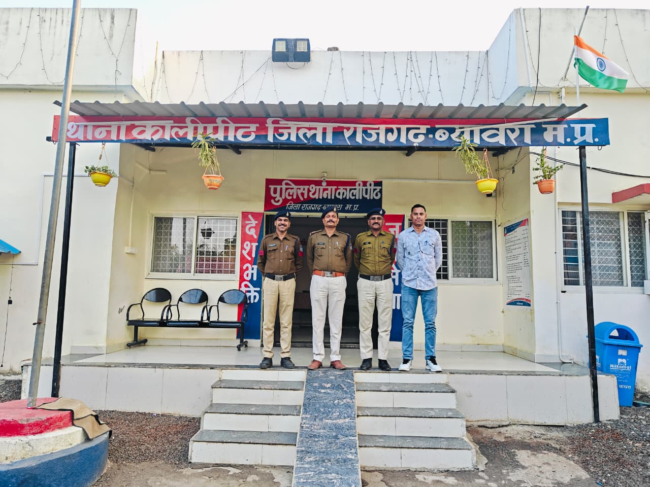 दुष्कर्म करने वाला आरोपित पकड़ाया