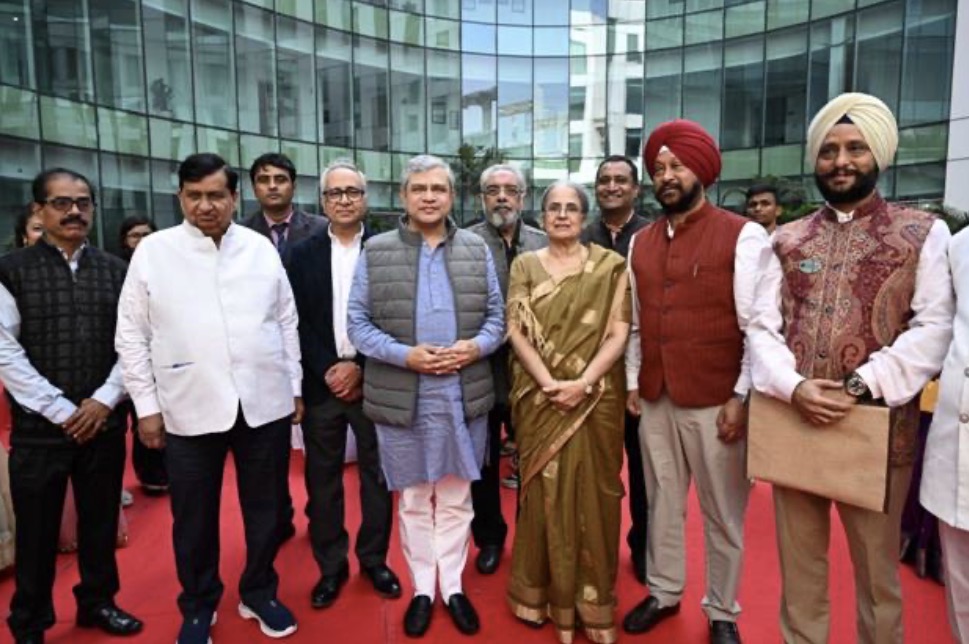 राष्ट्रीय प्रेस दिवस पर राजधानी दिल्ली में आयोजित कार्यक्रम, प्रेस की विश्वसनीयता बनाए रखने पर जोर राष्ट्रीय प्रेस दिवस पर राजधानी दिल्ली में आयोजित कार्यक्रम, प्रेस की विश्वसनीयता बनाए रखने पर जोर