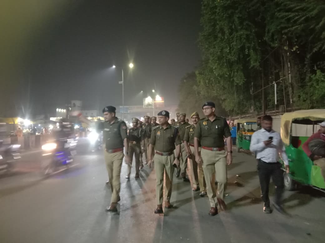 डीआईजी ने किया शहर का पैदल निरीक्षण, जाम को लेकर दिए कड़े निर्देश*