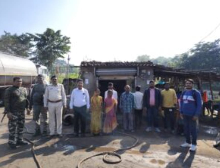 घटनास्थल की तस्वीर घटनास्थल की तस्वीर