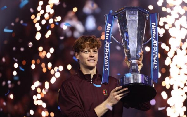 एटीपी फाइनल्स खिताब के साथ जैनिक सिनर