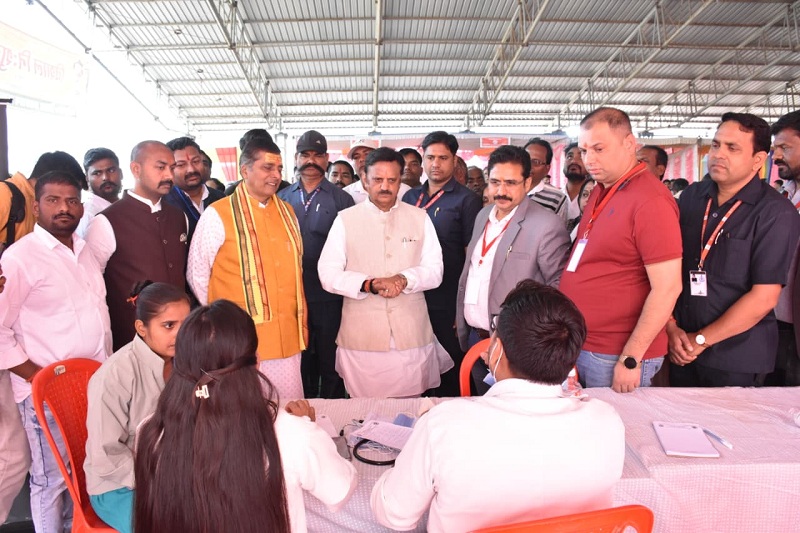 हनुमना मण्डी में आयोजित विशाल नि:शुल्क स्वास्थ्य शिविर हनुमना मण्डी में आयोजित विशाल नि:शुल्क स्वास्थ्य शिविर