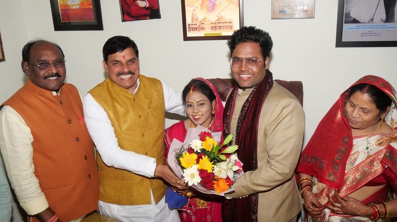 ग्वालियरः लाल सिंह आर्य की सुपुत्री के वैवाहिक कार्यक्रम में शामिल हुए मुख्यमंत्री डॉ. यादव
