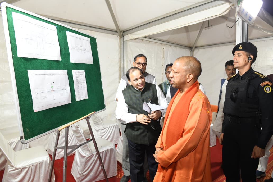 *निर्माणाधीन बालापार-गांगी बाजार फोरलेन का सीएम योगी ने किया स्थलीय निरीक्षण*