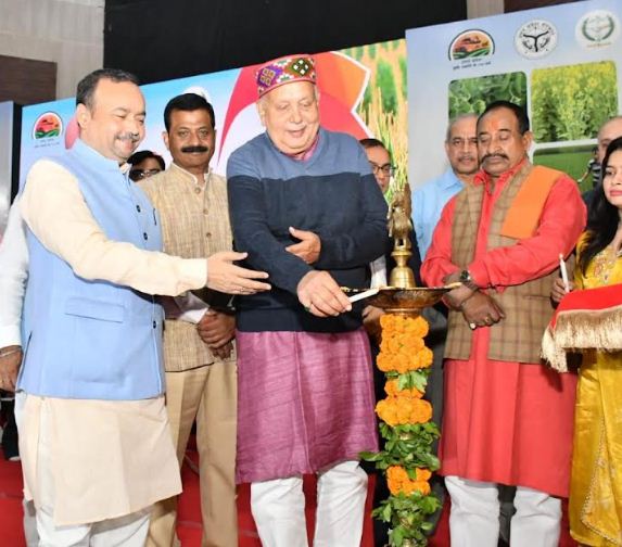 विकसित उत्तर प्रदेश संगोष्ठी को शुभारम्भ करते सूर्यप्रताप शाही