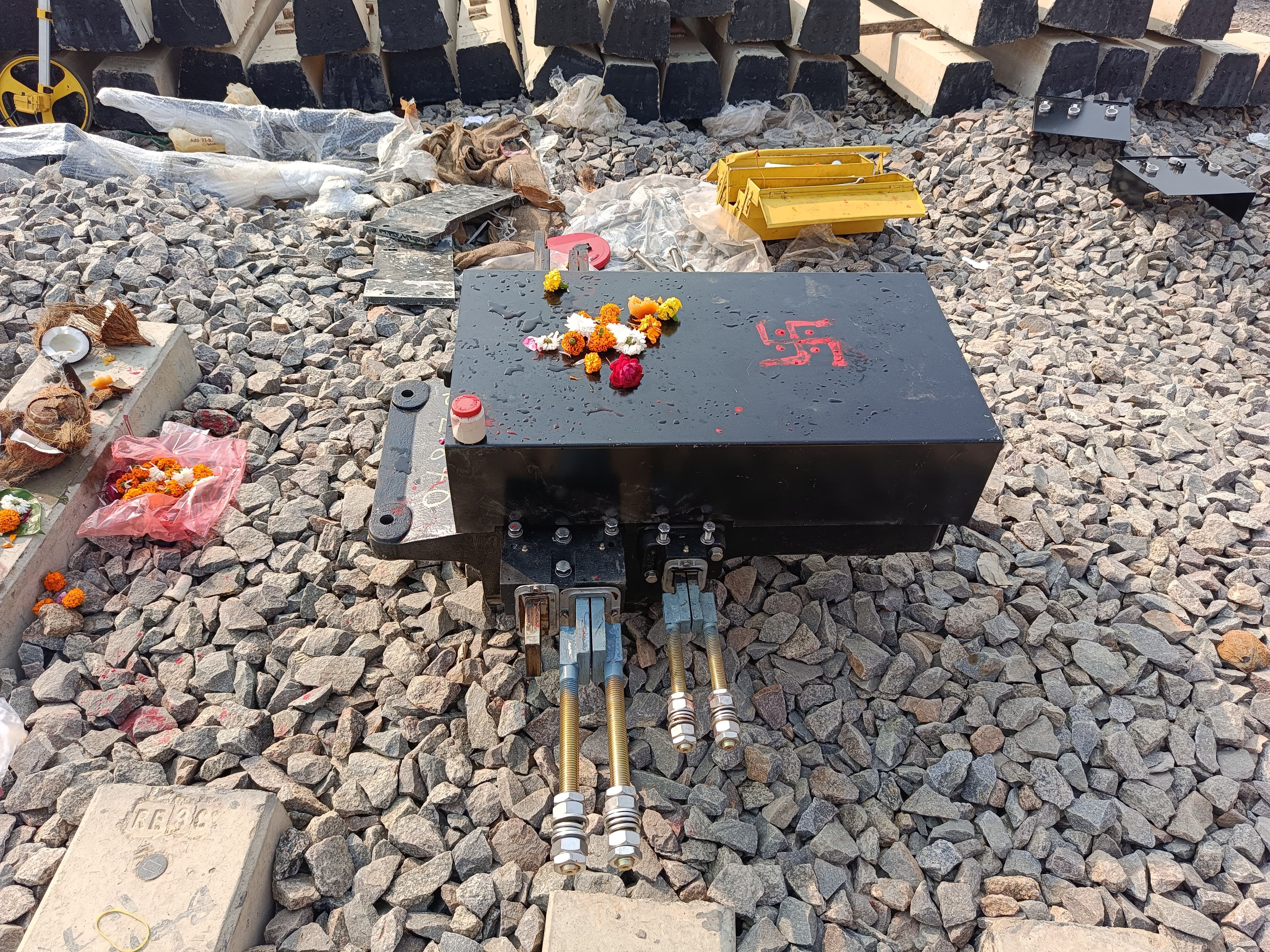 यूपीएमआरसी द्वारा लगाए जा रहे सिग्नल का छायाचित्र