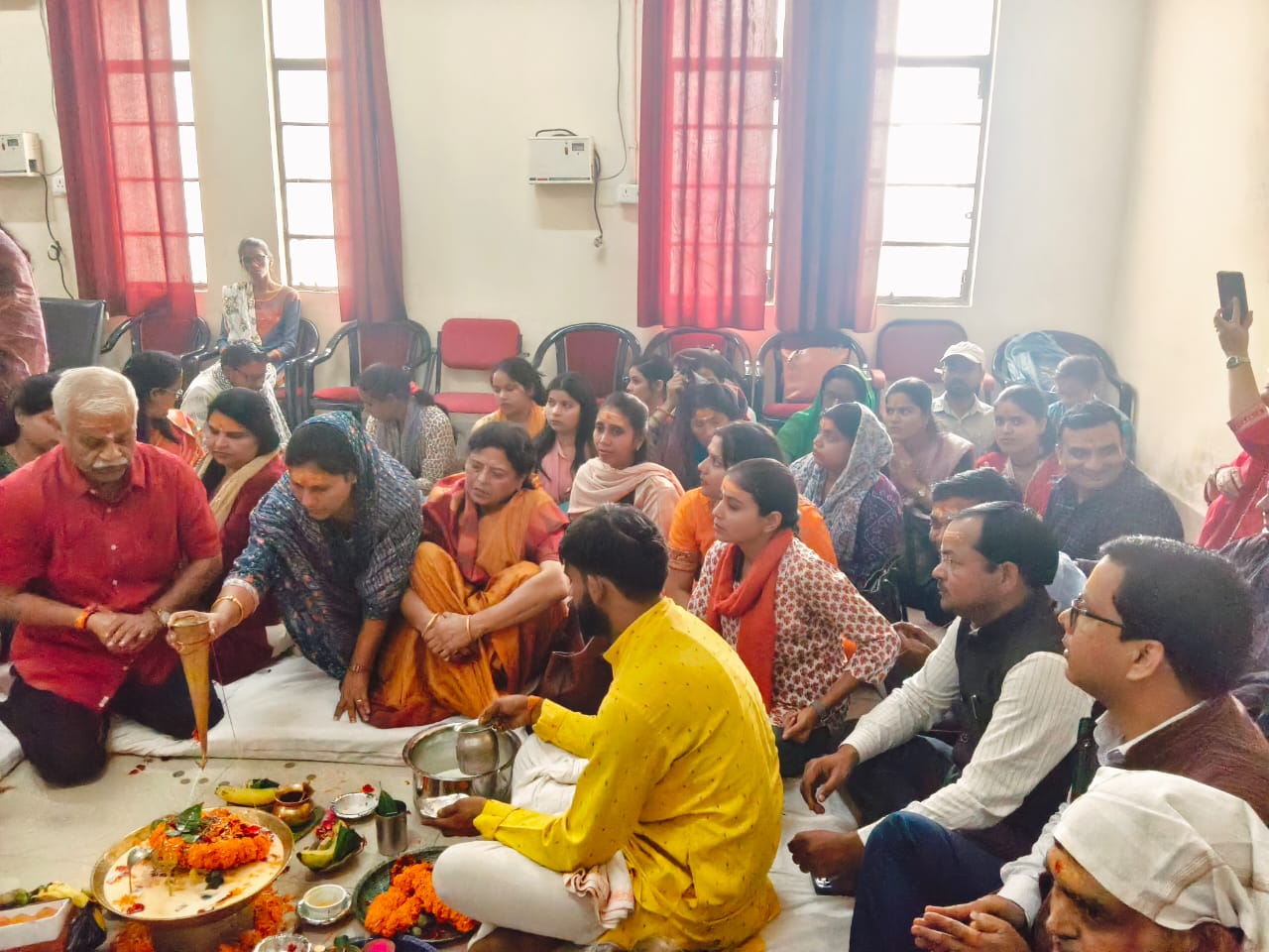 संस्कृत एवं प्राकृत भाषा विभाग द्वारा रुद्राभिषेक का आयोजन*