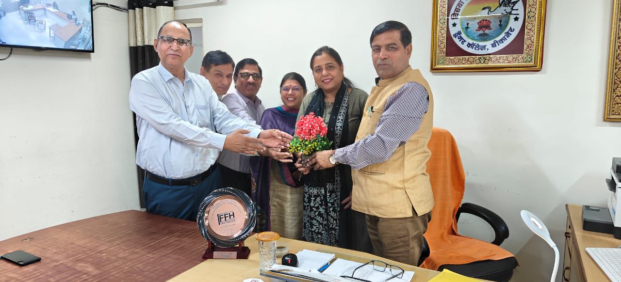 डॉ.सोनू शिवा नीदरलैंड में अंतरराष्ट्रीय फ़िल्म फेस्टिवल में सम्मानित, बीकानेर में मनायी खुशियां