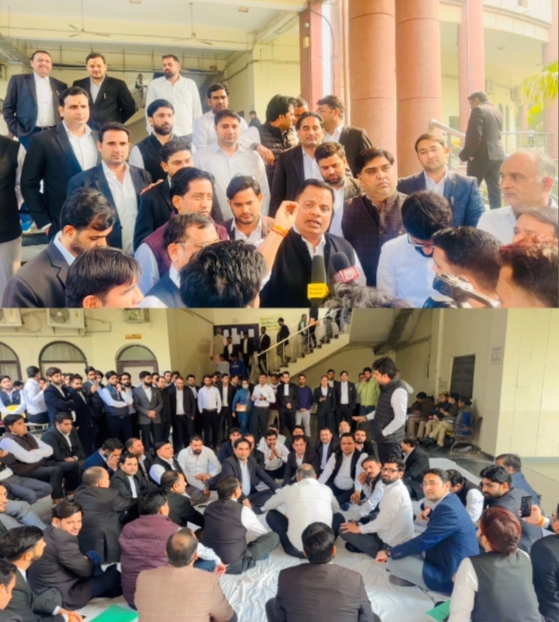 बार एसोसिएशन के चुनाव को समय पर कराने की मांग को लेकर अधिवक्ताओं ने दिया धरना