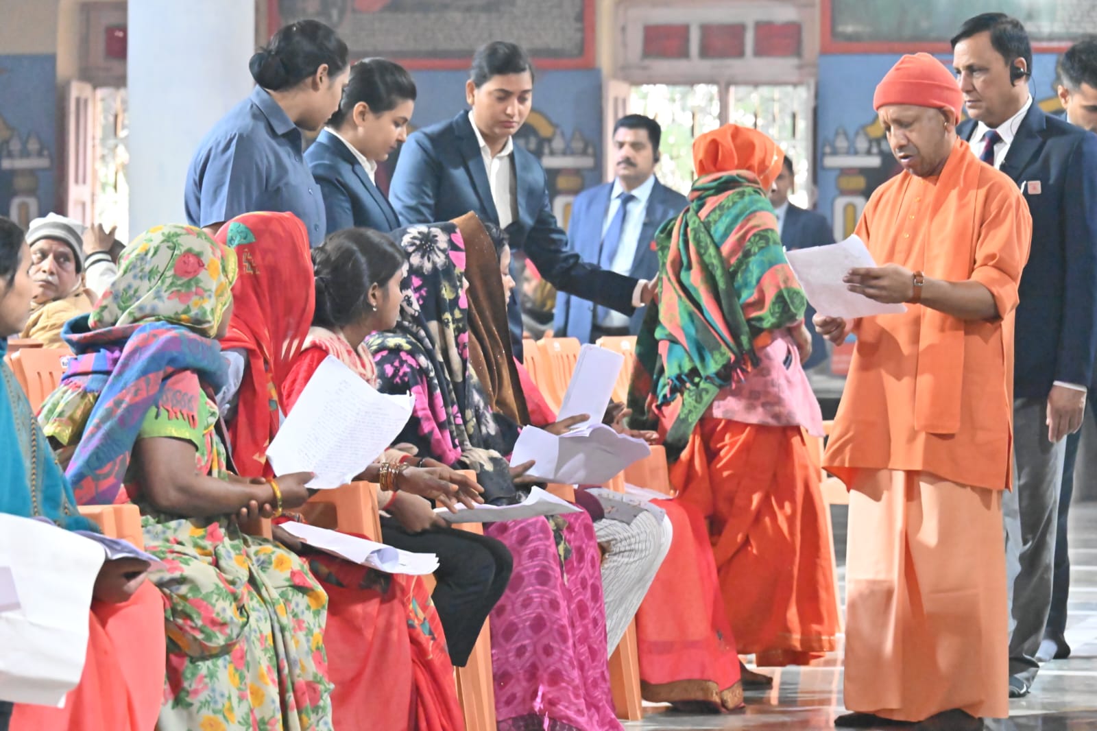 *पीड़ितों की सहायता में लापरवाही पर होगी कार्रवाई : मुख्यमंत्री* *पीड़ितों की सहायता में लापरवाही पर होगी कार्रवाई : मुख्यमंत्री*