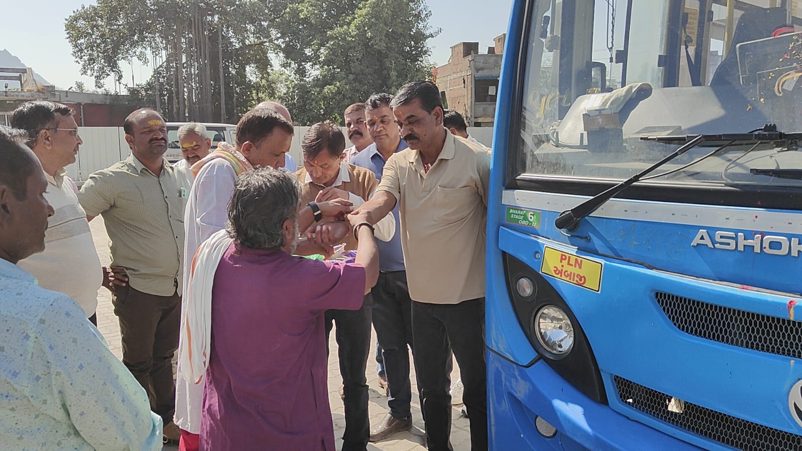 अंबाजी अस्थायी बस स्टेशन अंबाजी अस्थायी बस स्टेशन