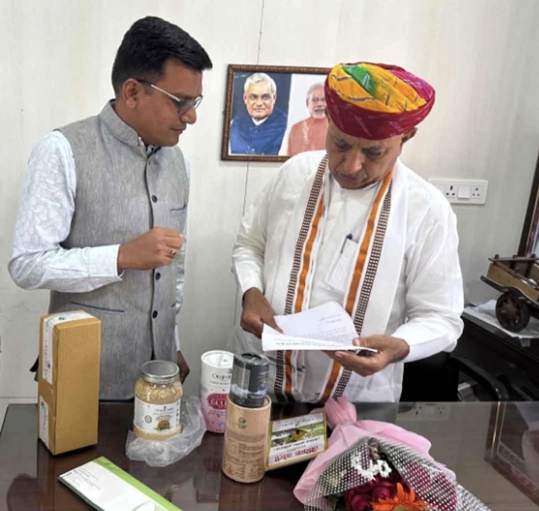 पुष्कर के देशी गुलाब के फूलों को मिलेगी भौगोलिक पहचान