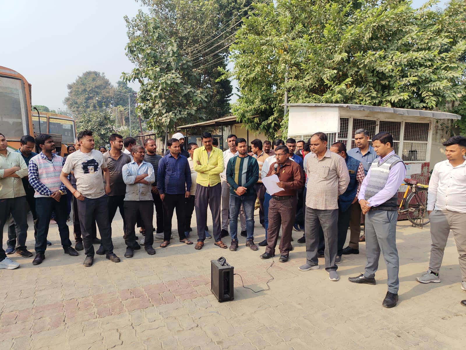 रोडवेज कर्मचारी संयुक्त परिषद ने किया गेट मीटिंग का आयोजन*