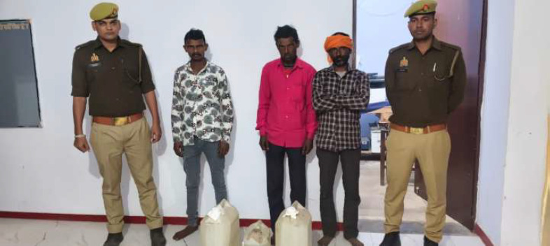 पुलिस हिरासत में