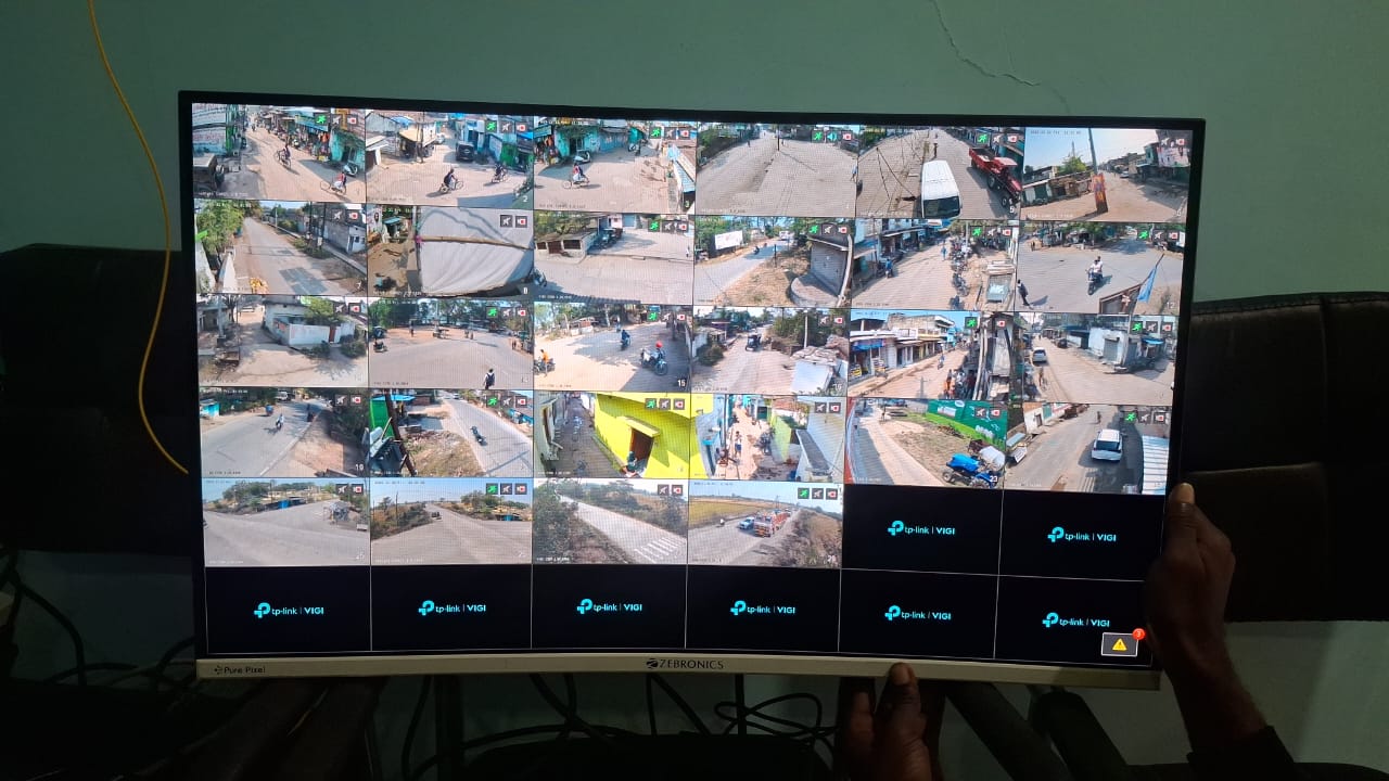 जांजगीर चांपा: सारागांव क्षेत्र हाईटेक निगरानी से हुआ सुरक्षित, 32 सीसीटीवी कैमरे लगाए गए