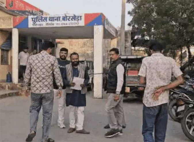 कोटा में दो ईसाई मिशनरी पर धर्मांतरण करवाने के लिये उकसाने का आरोप