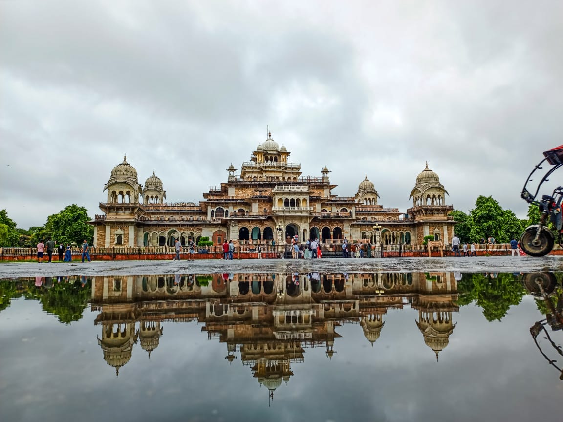 आमेर महल दीवान ए आम में देखिए जयपुर की विरासत आमेर महल दीवान ए आम में देखिए जयपुर की विरासत