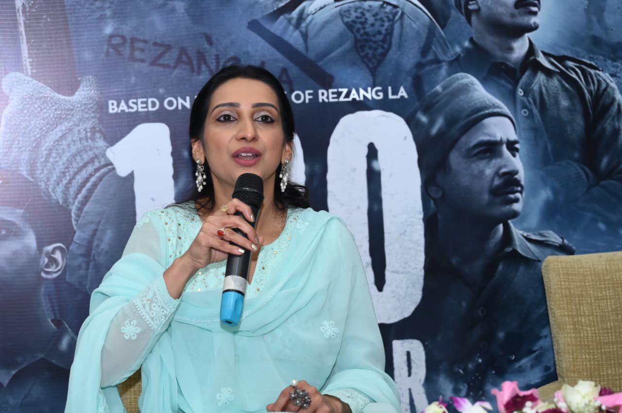 फरहान अख्तर से एक्टिंग की कई बारीकियां सीखने को मिली: लक्ष्मी सुराणा फरहान अख्तर से एक्टिंग की कई बारीकियां सीखने को मिली: लक्ष्मी सुराणा