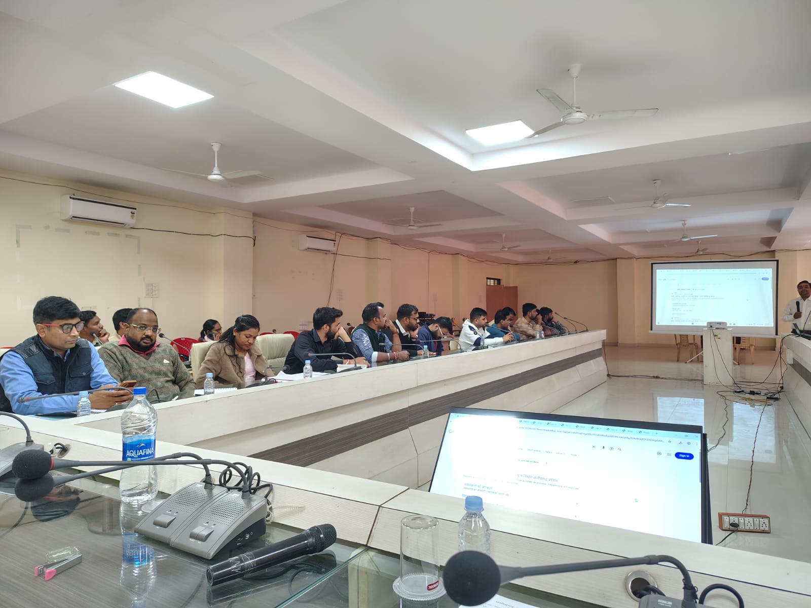 धान खरीदी व्यवस्था की समीक्षा बैठक