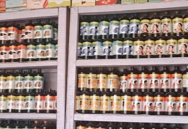 आयुर्वेदिक दवाएं (प्रतीकात्मक तस्वीर)