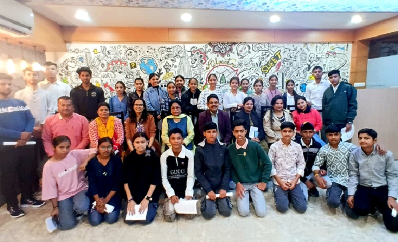 राज्य के बच्चे नागालैंड के शैक्षणिक भ्रमण पर राज्य के बच्चे नागालैंड के शैक्षणिक भ्रमण पर