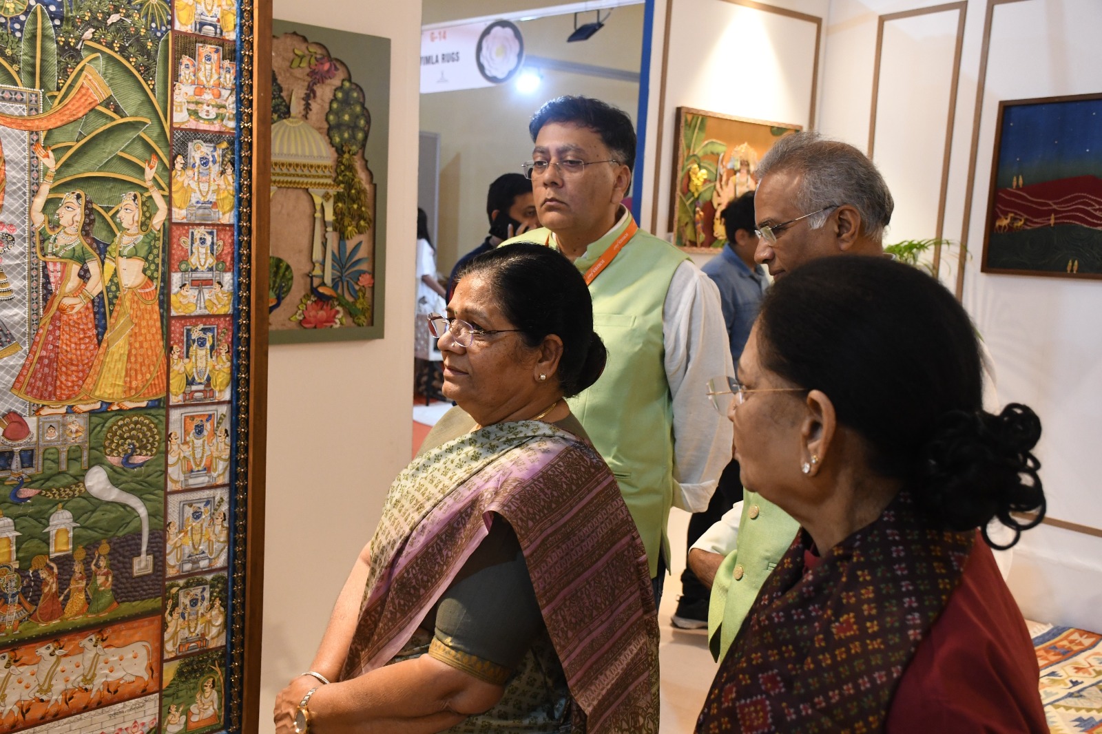 फोरहेक्स फेयर: जयपुराइट्स को लुभा रहा वृंदावन की मयूर थीम पर बना मंदिर