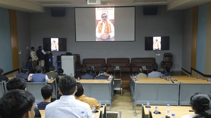 मप्रः जीईटी इंडक्शन प्रोग्राम में 8 राज्यों के 92 युवा इंजीनियरों को दिया गया उद्योग-केंद्रित प्रशिक्षण मप्रः जीईटी इंडक्शन प्रोग्राम में 8 राज्यों के 92 युवा इंजीनियरों को दिया गया उद्योग-केंद्रित प्रशिक्षण