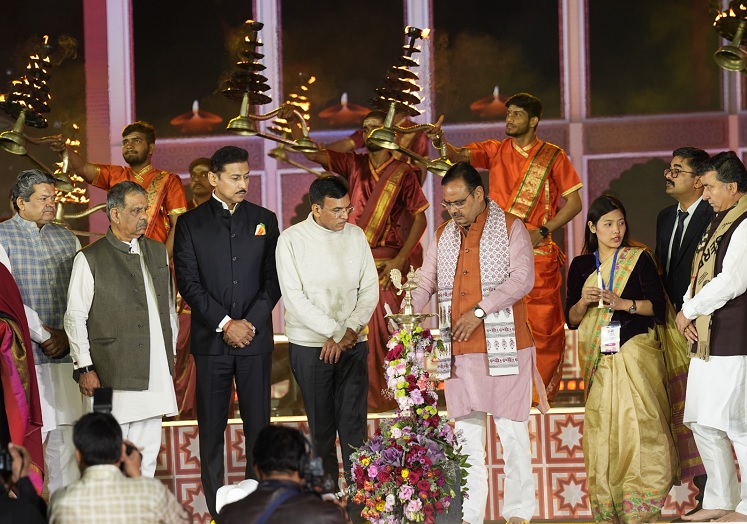 खेलो इंडिया यूनिवर्सिटी गेम्स 2025 का भव्य आगाज खेलो इंडिया यूनिवर्सिटी गेम्स 2025 का भव्य आगाज