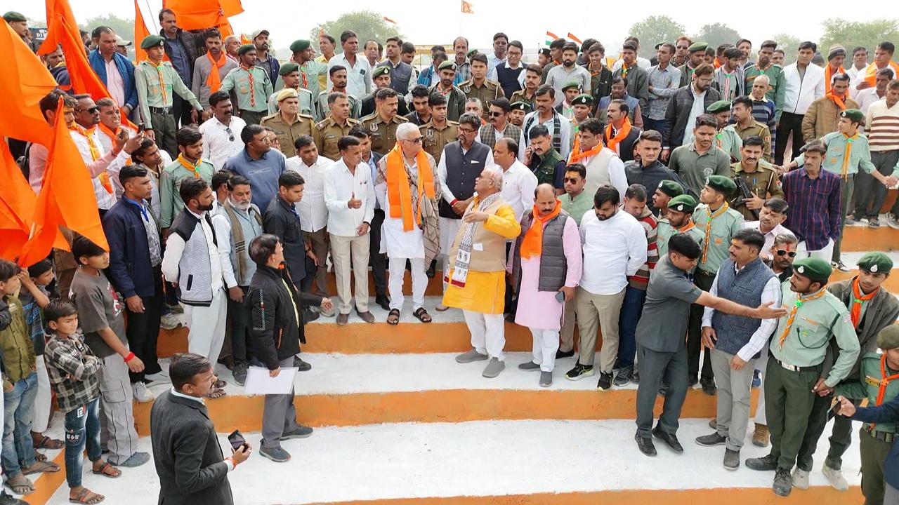 जागो-जगाओ एकता पदयात्रा का शुभारंभ, मंत्रीद्वय दिलावर व किराेड़ी लाल रहे माैजूद जागो-जगाओ एकता पदयात्रा का शुभारंभ, मंत्रीद्वय दिलावर व किराेड़ी लाल रहे माैजूद