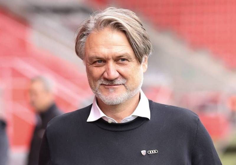 जर्मन कोच बीयर्सडॉर्फ जर्मन कोच बीयर्सडॉर्फ