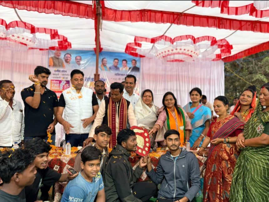 खेल महोत्सव का समापन समारोह खेल महोत्सव का समापन समारोह