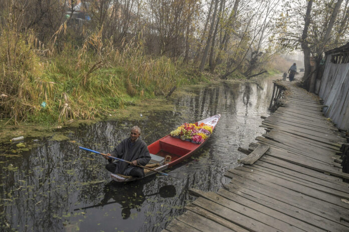 शून्य से नीचे 3.2 डिग्री तापमान के साथ बीती रात रही इस मौसम की सबसे ठंडी रात